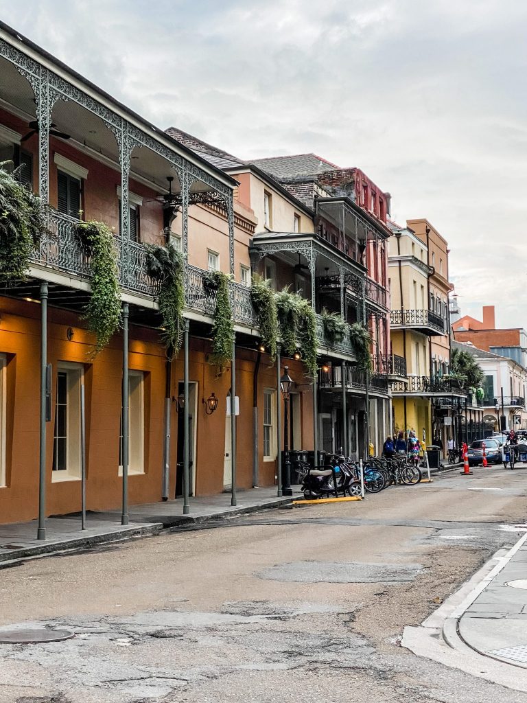 The Perfect 3-Day Itinerary For A Luxurious New Orleans Weekend Getaway. New Orleans French Quarter