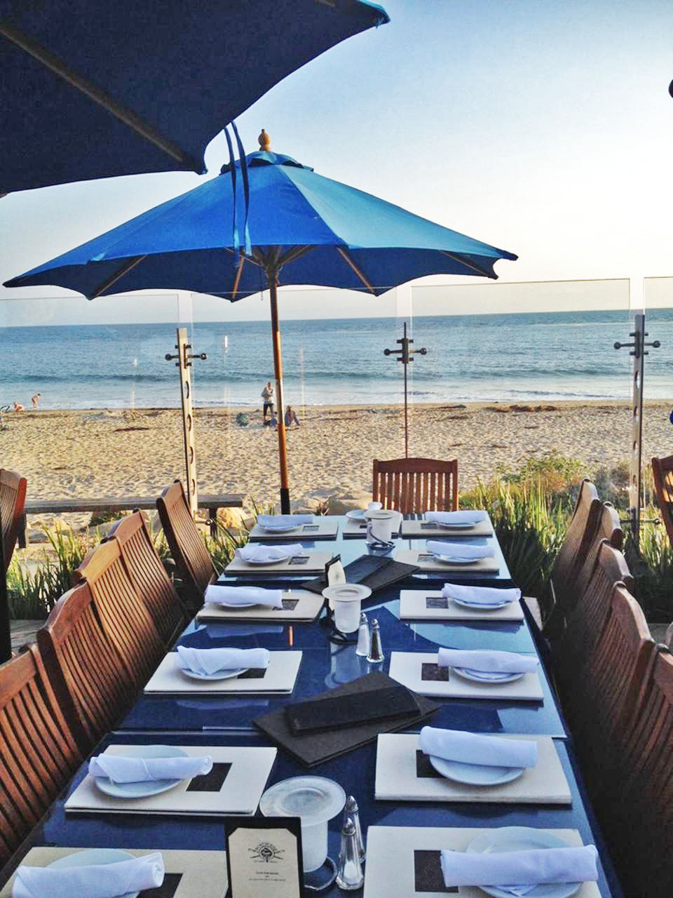 Boathouse at Hendry's Beach in Santa Barbara. Best Restaurants in Santa Barbara. Things to do in Santa Barbara.